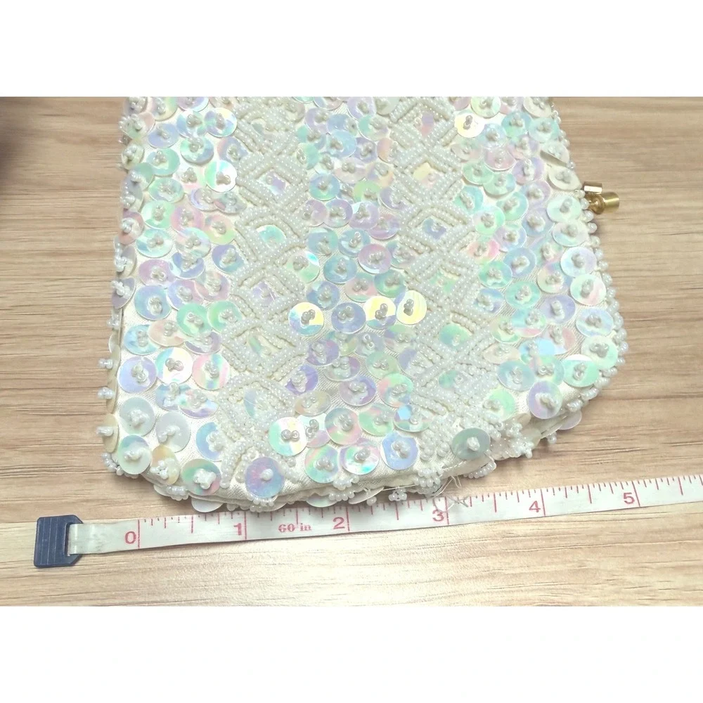 Vintage Handmade Beaded Sequin Evening Clutch Ivory Gold Kiss Lock Hong Kong